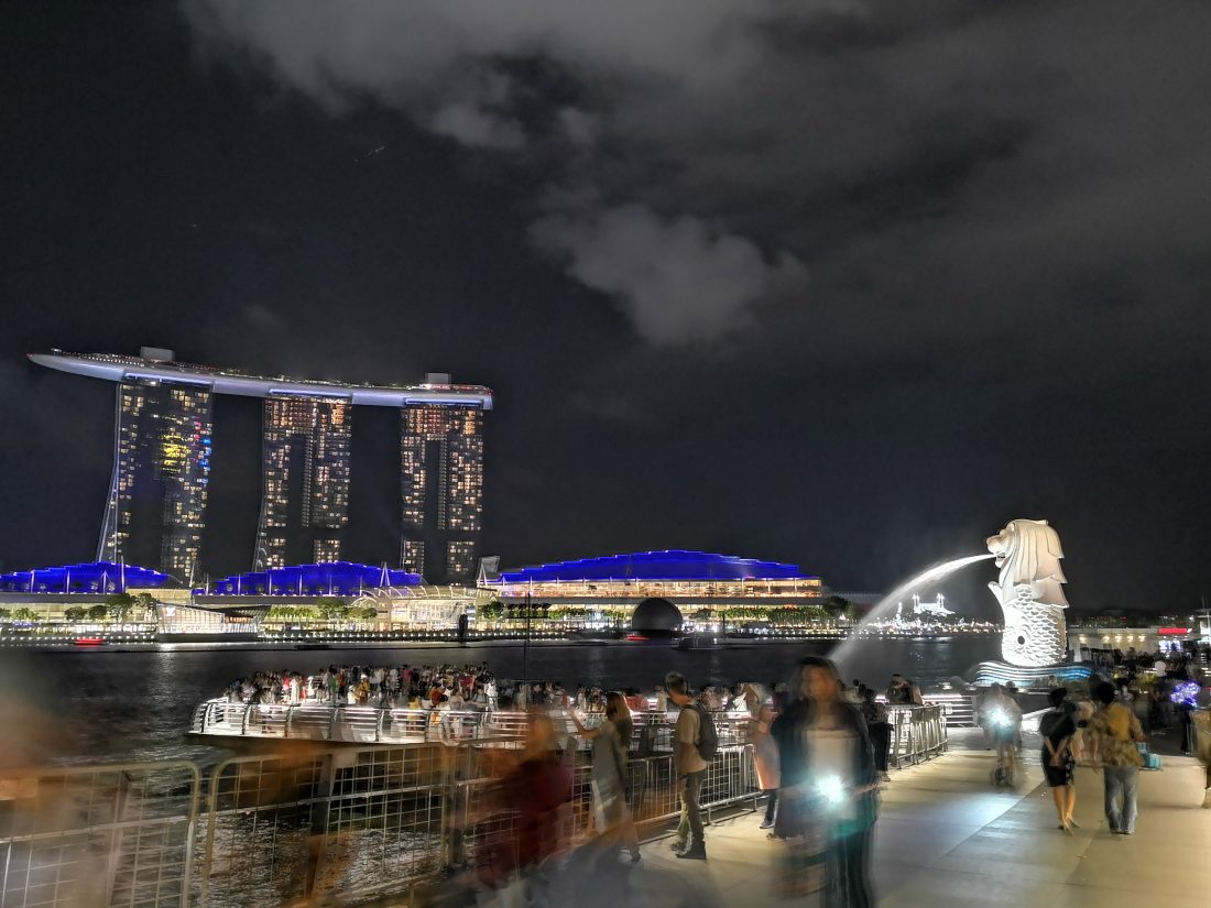 Singapore MBS and Merlion 1100x825 1